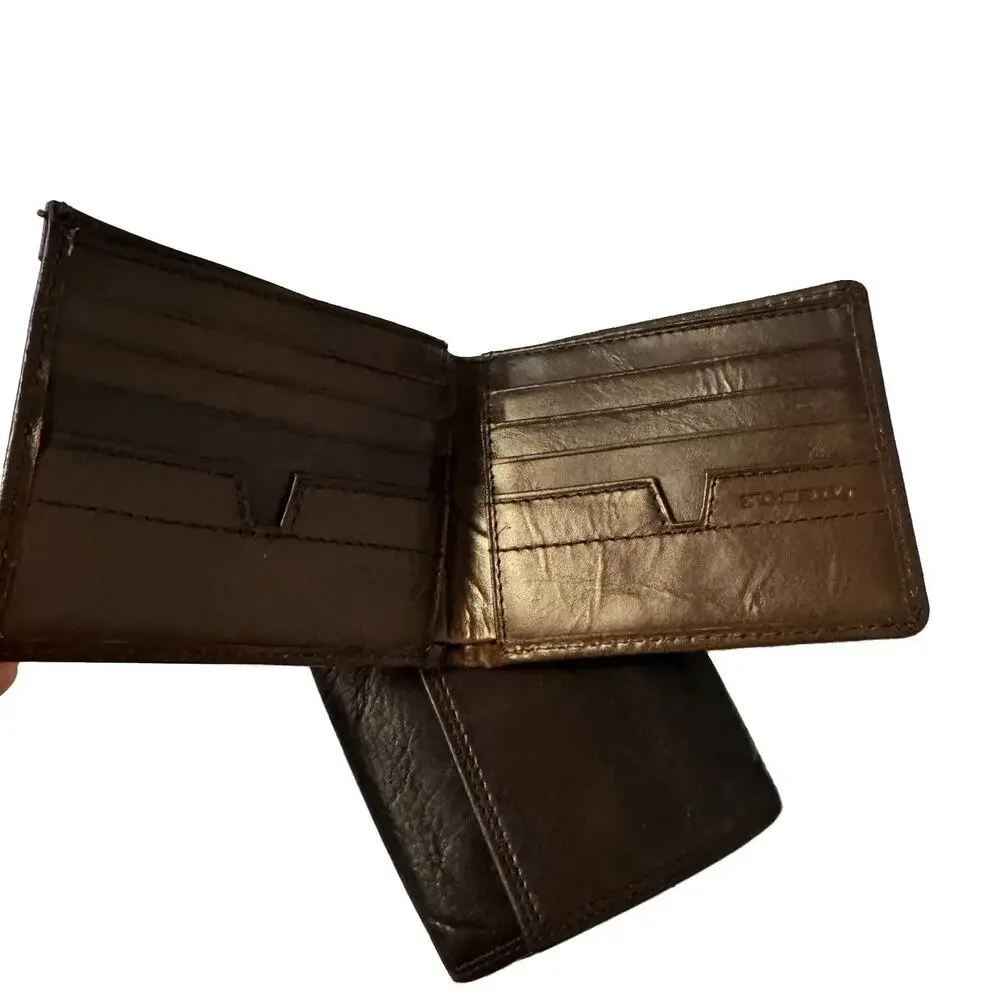 Fossil men’s leather